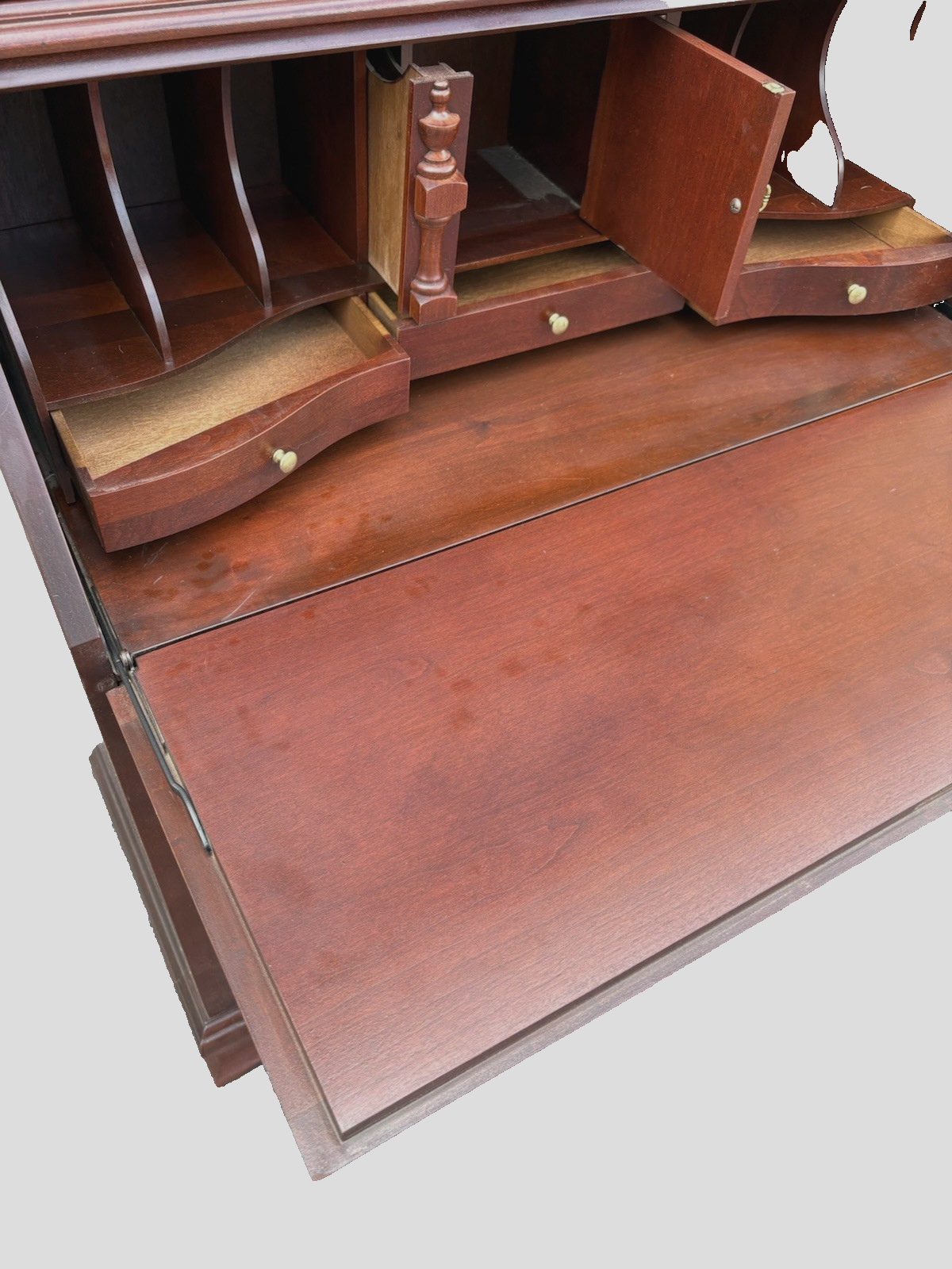 66938 Jasper Furniture Cherry Secretary Desk w/ Bookcase Top