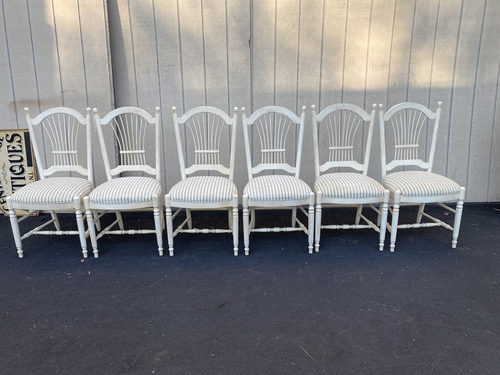66362   Set 6 Ethan Allen Modern Dining Chair s