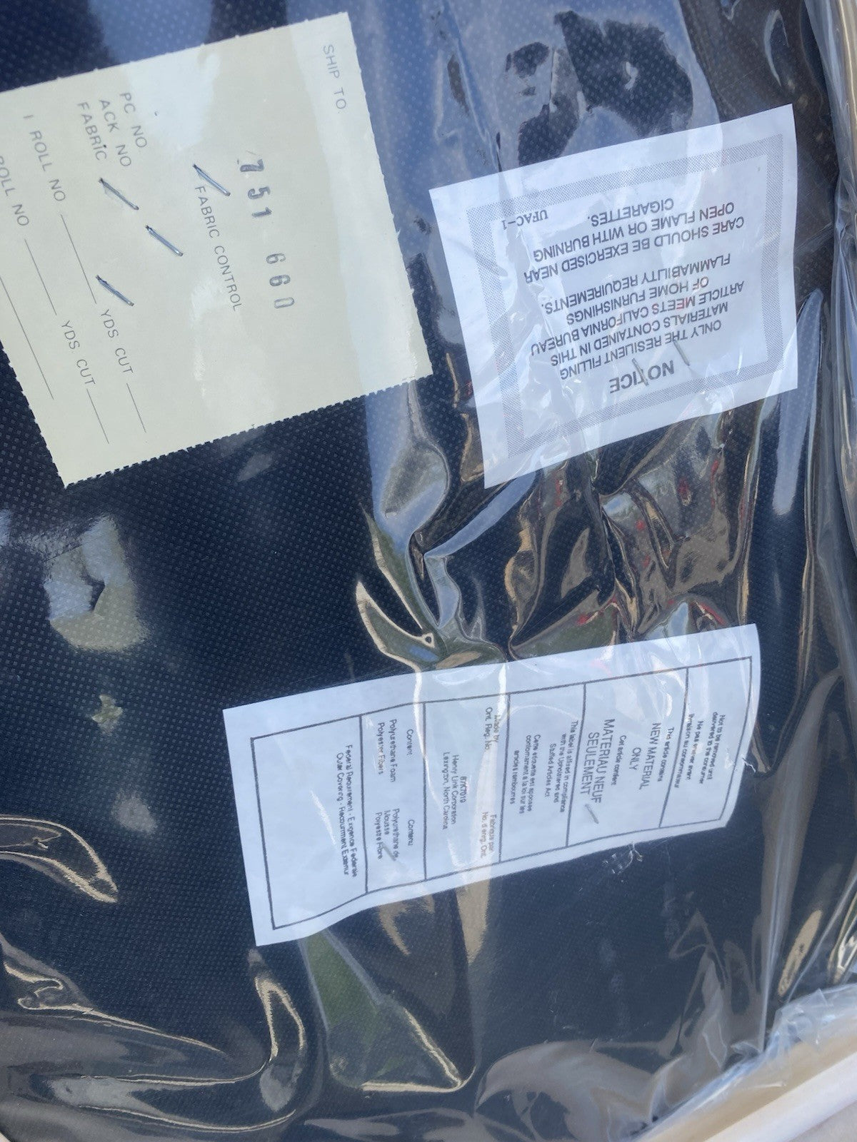 66613 LEXINGTON Furniture Window Bench Stool