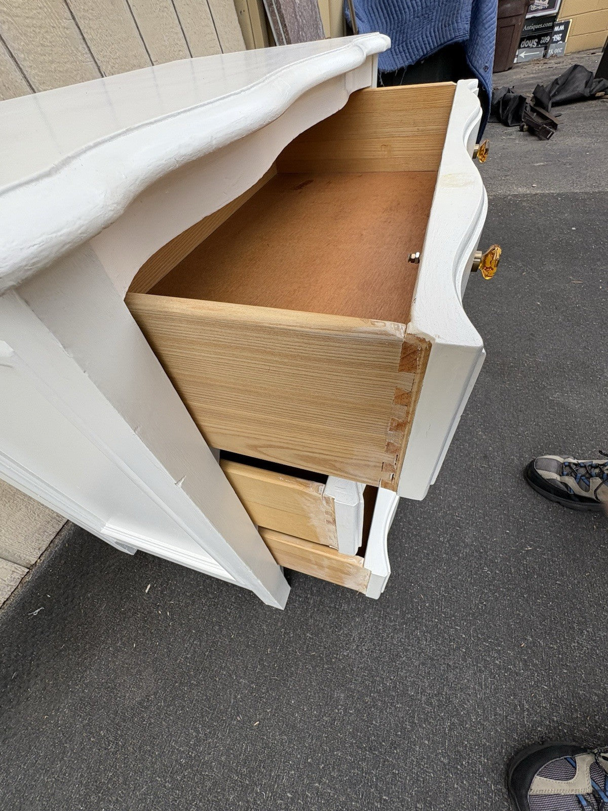 66763  ROMWEBER Decorator Dresser Chest