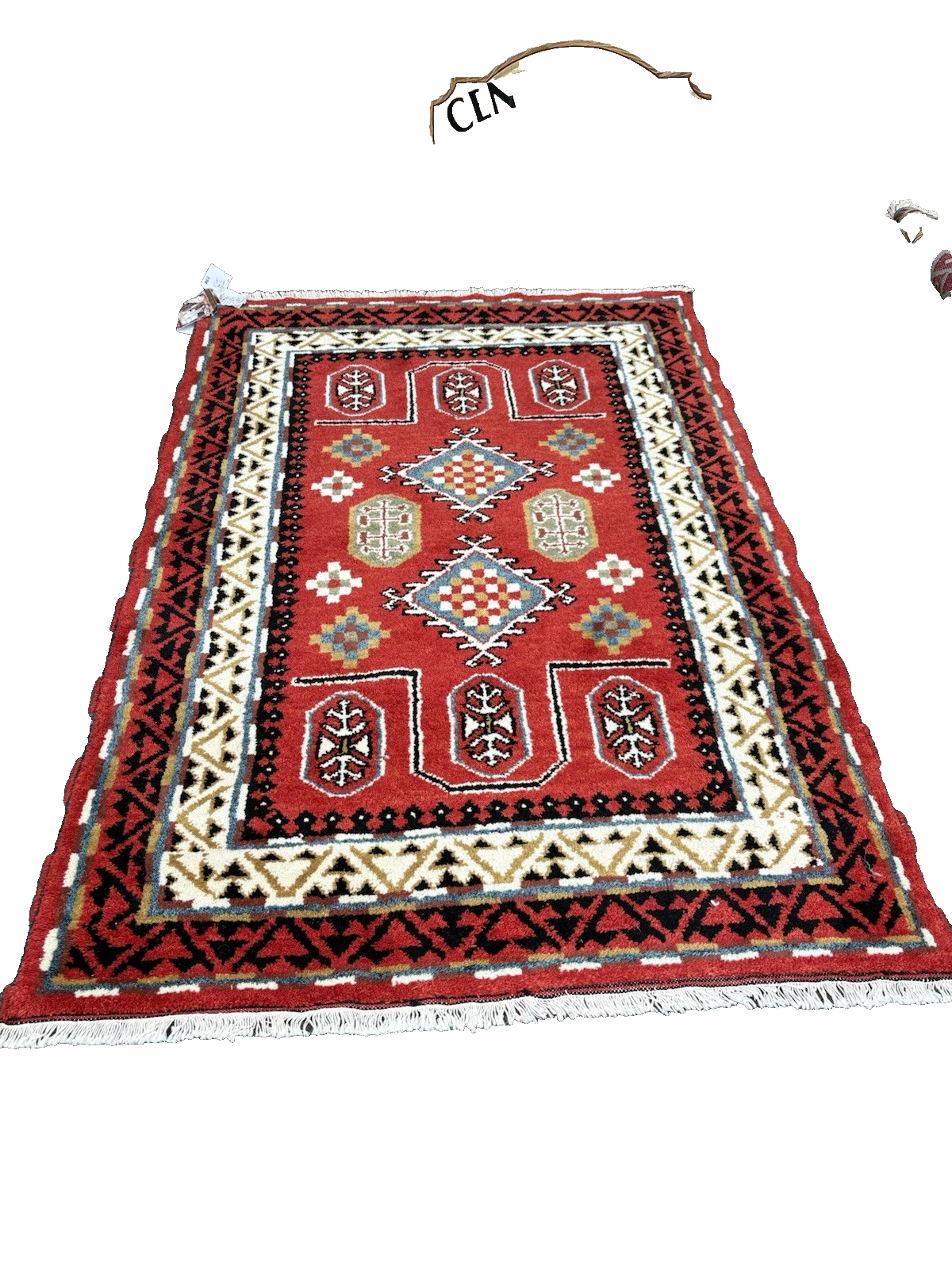 RUG 13: Tan Oriental Rug Carpet SIZE 75" x 48"