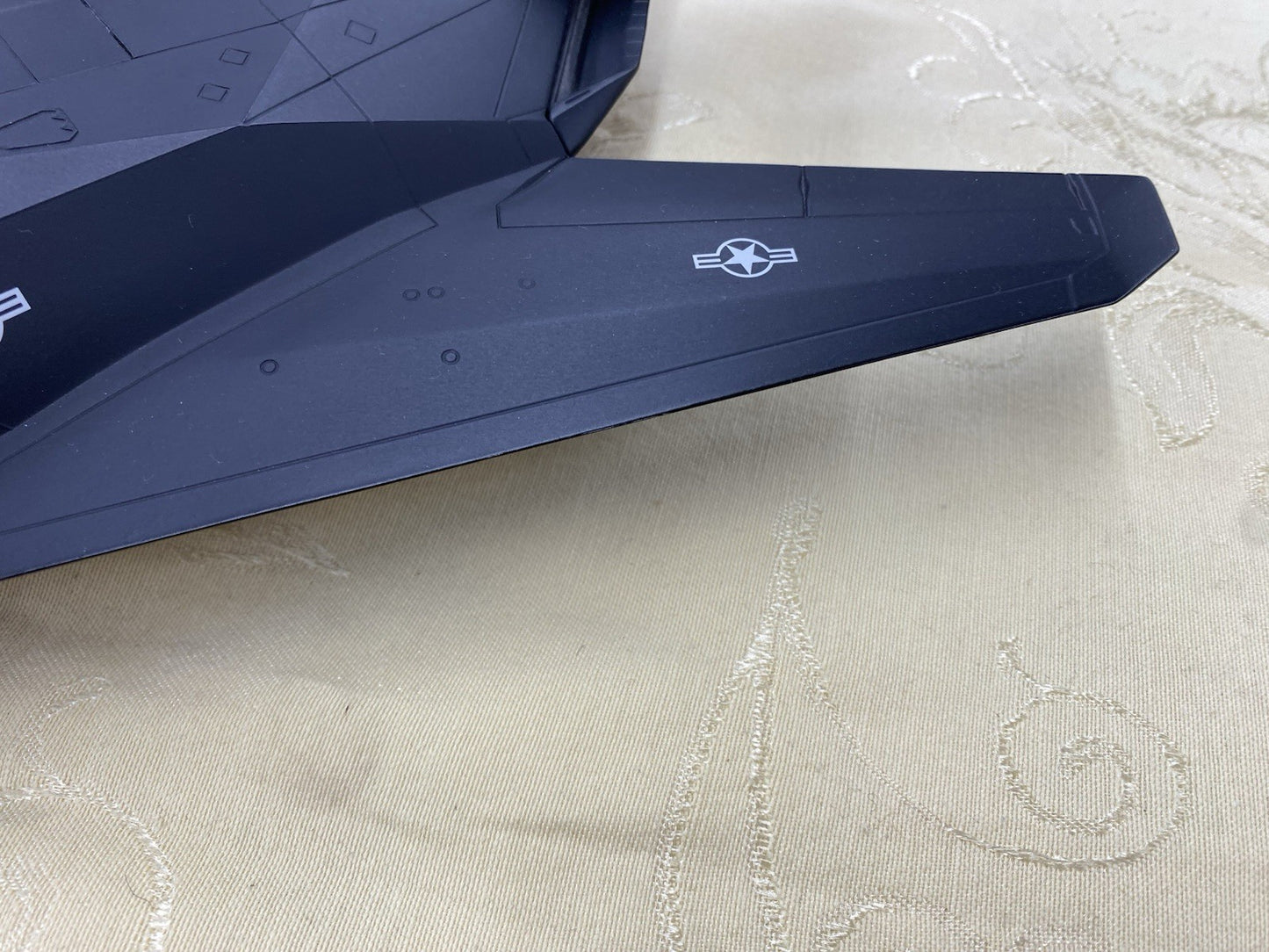 ES 229: Franklin Mint F 117 Stealth Fighter Plane Airplane