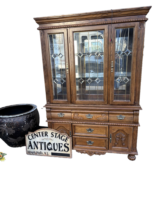 67122 Leaded Glass Oak China Cabinet Curio