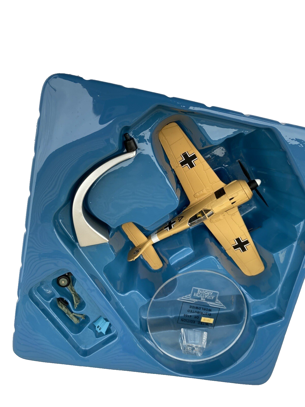 ES 22: CORGI DIECAST  Military Plane AA34304 WWII Luftwaffe over the Desert 1:72