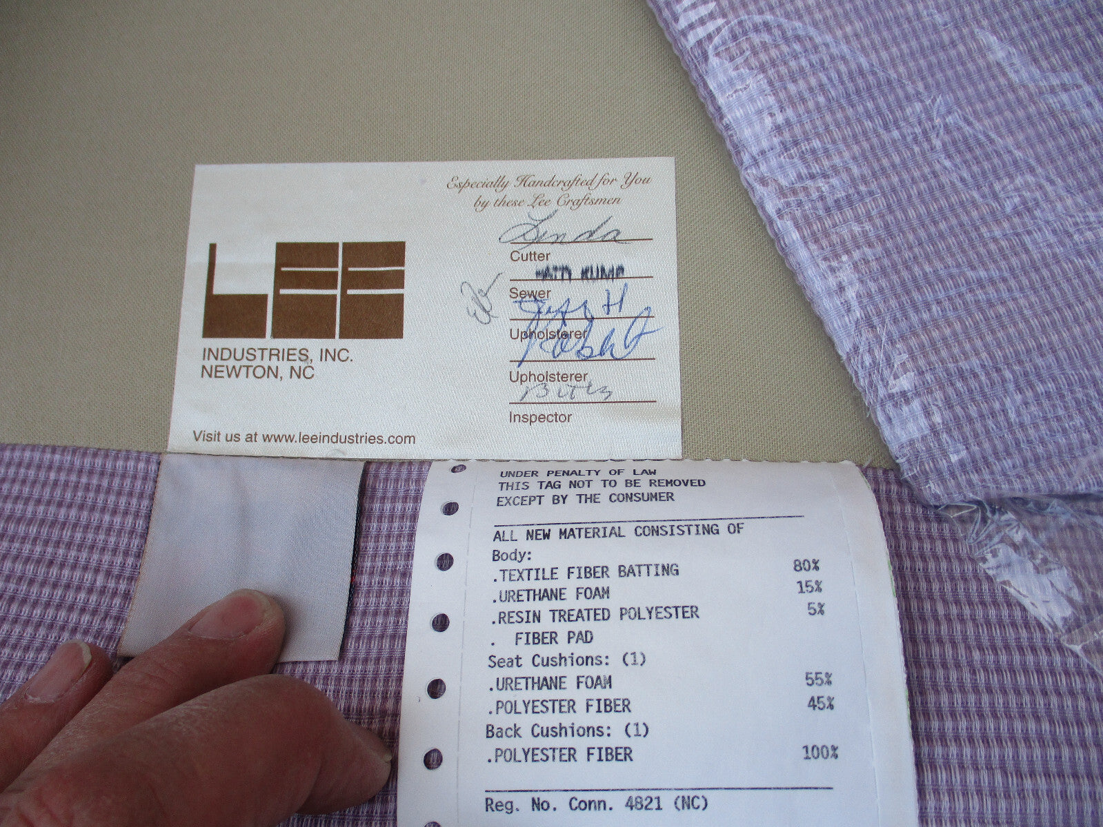 64295 QUALITY Industries SWIVEL  Arm Chair + Ottoman