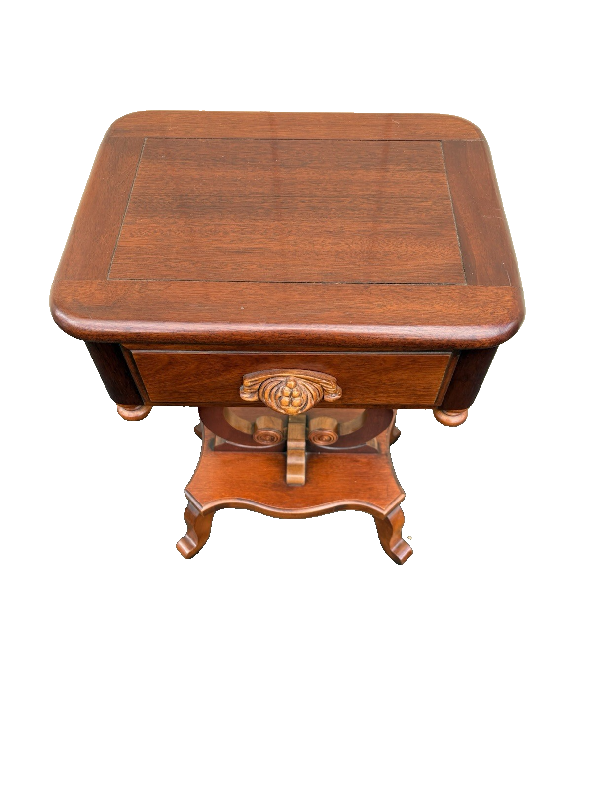 66726  DIXIE Furniture Mahogany Nightstand End Table Stand