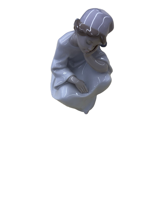 COL 03: LLADRO Porceliane Figure Statue 6481 stamped on base and   205 on  label