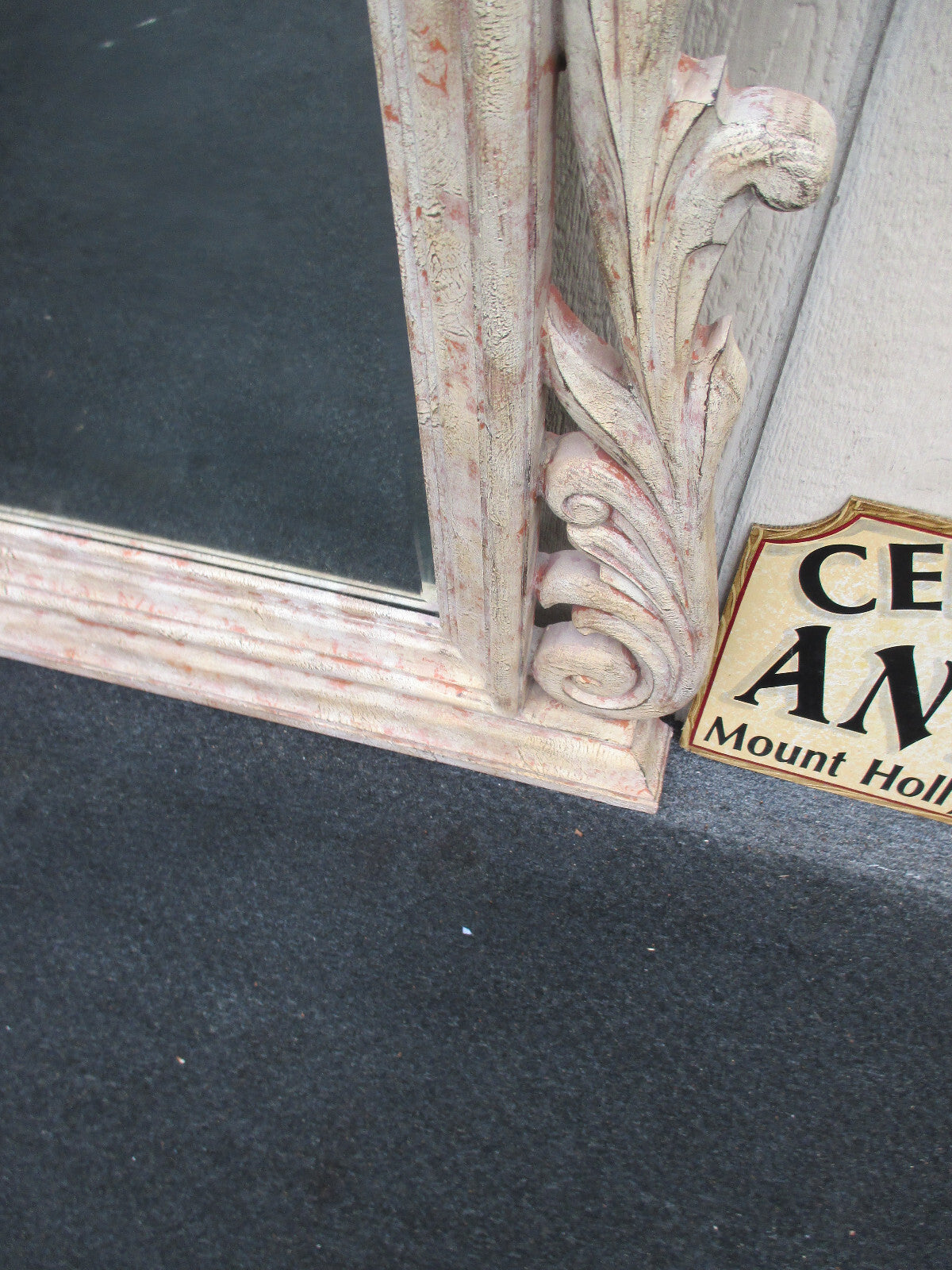 63976 DREXEL Decorator Accent Mirror 