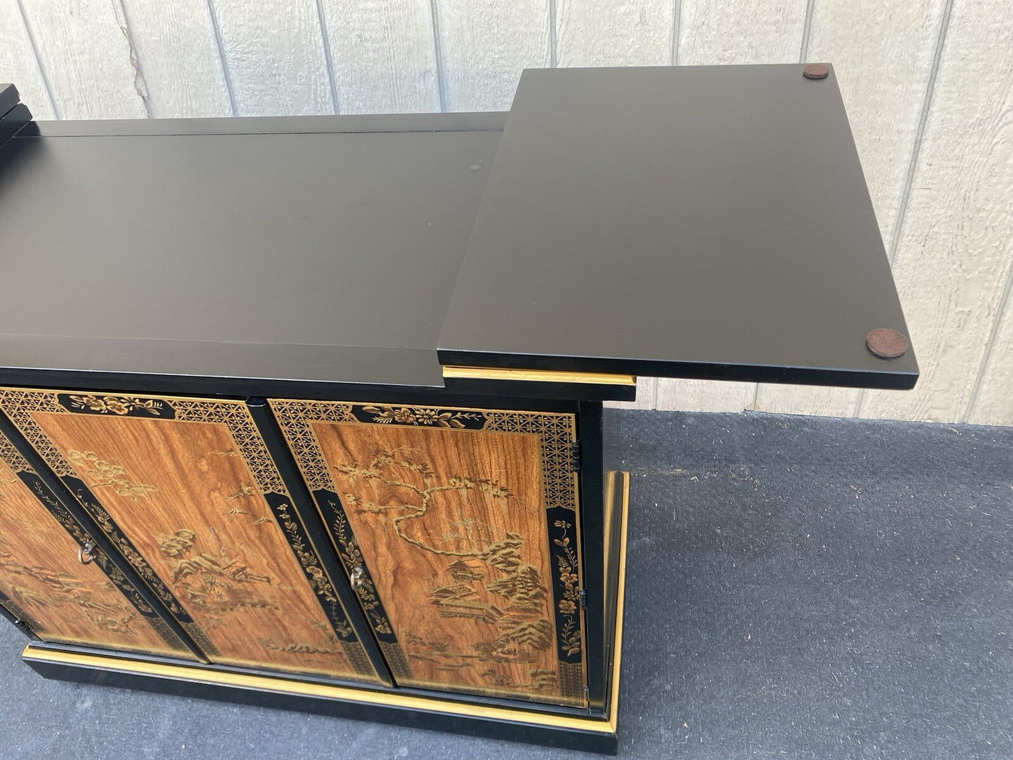 65857  DREXEL Oriental Bar Cart Server Sideboard with Flip top