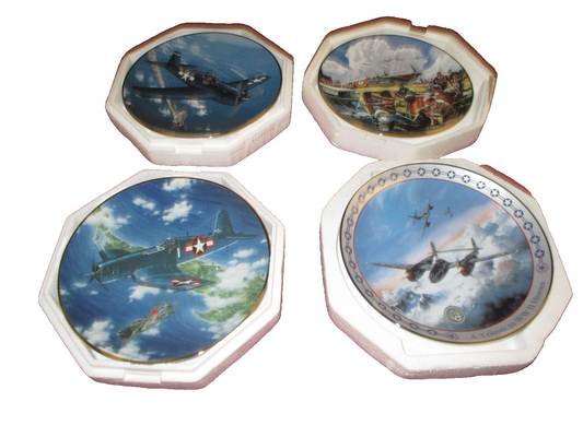ES 05:    4 Collector  Military Plane  Franklin MInt Plates