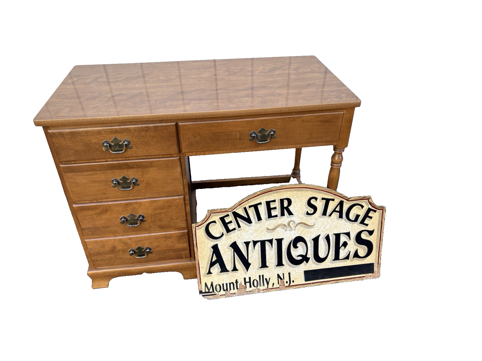 66812  ETHAN ALLEN Maple Office Desk Vanity