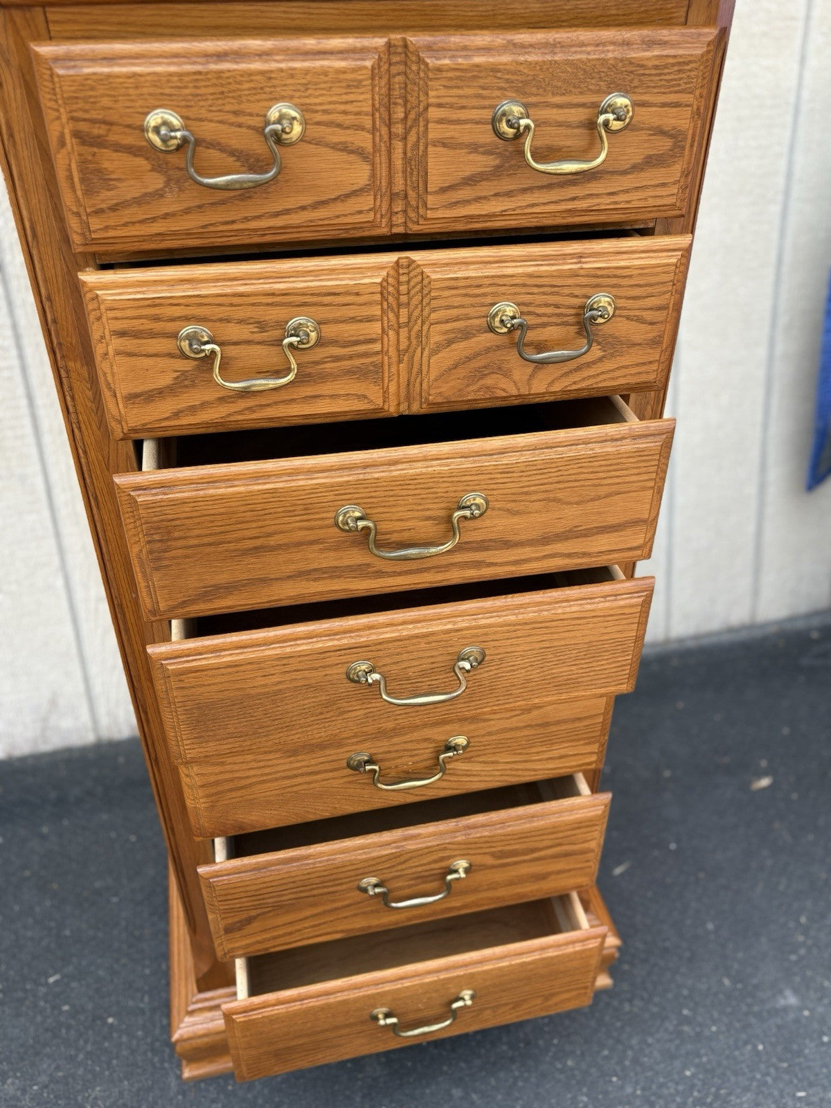 66748   Oak Lingerie Chest Dresser