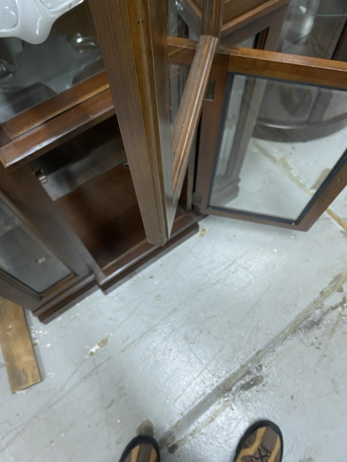 64303 Jasper Furniture  2 Door Curio China  Cabinet