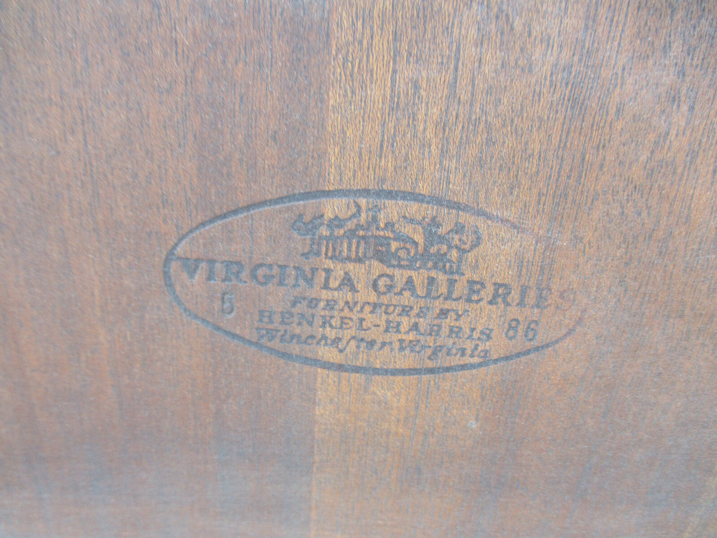 63573 HENKEL HARRIS Chippendale Burled Mahogany  Mirror