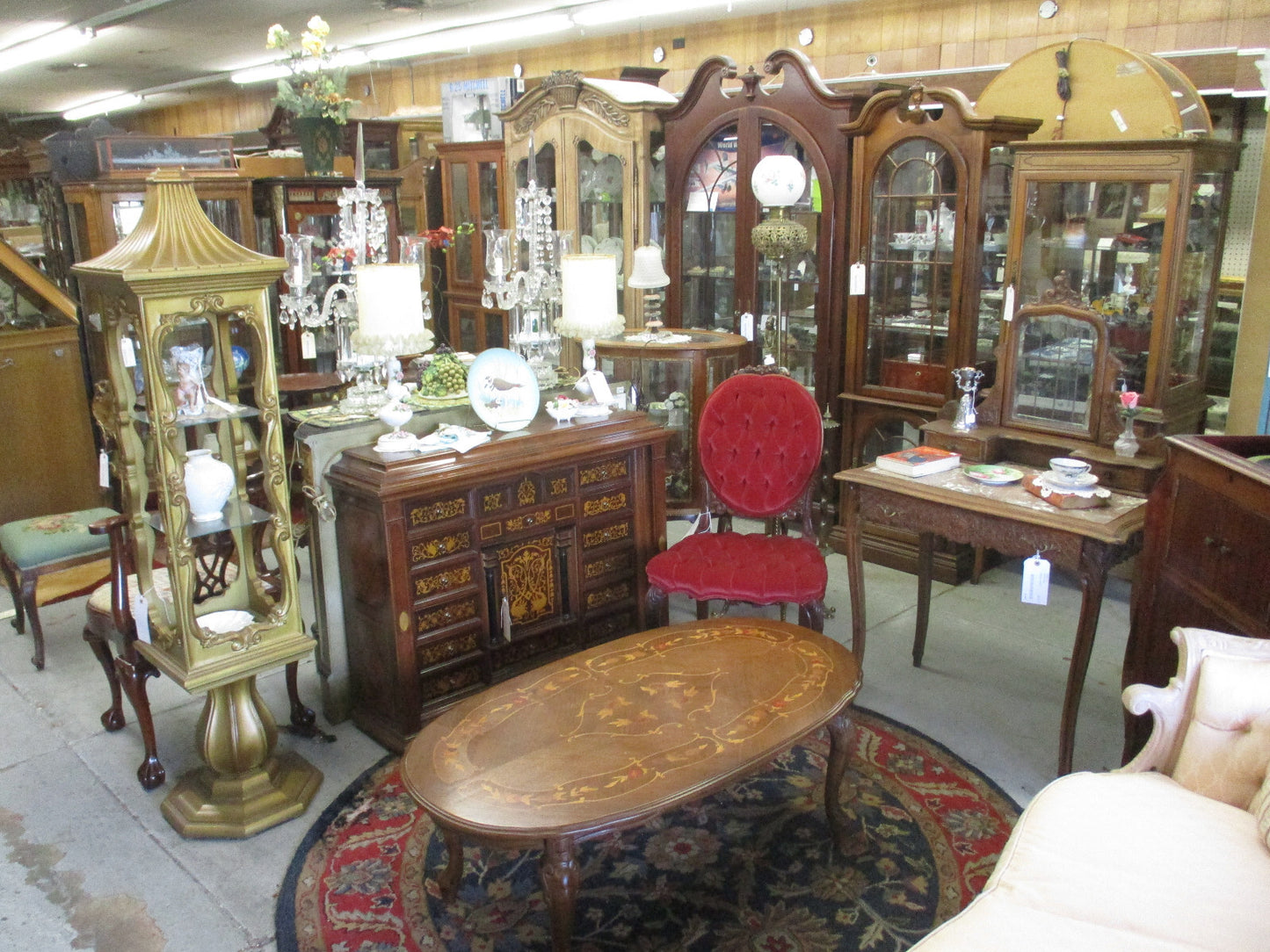 64555  KITTINGER Williamsburg Furniture Solid Mahogany Lamp Table Nightstand