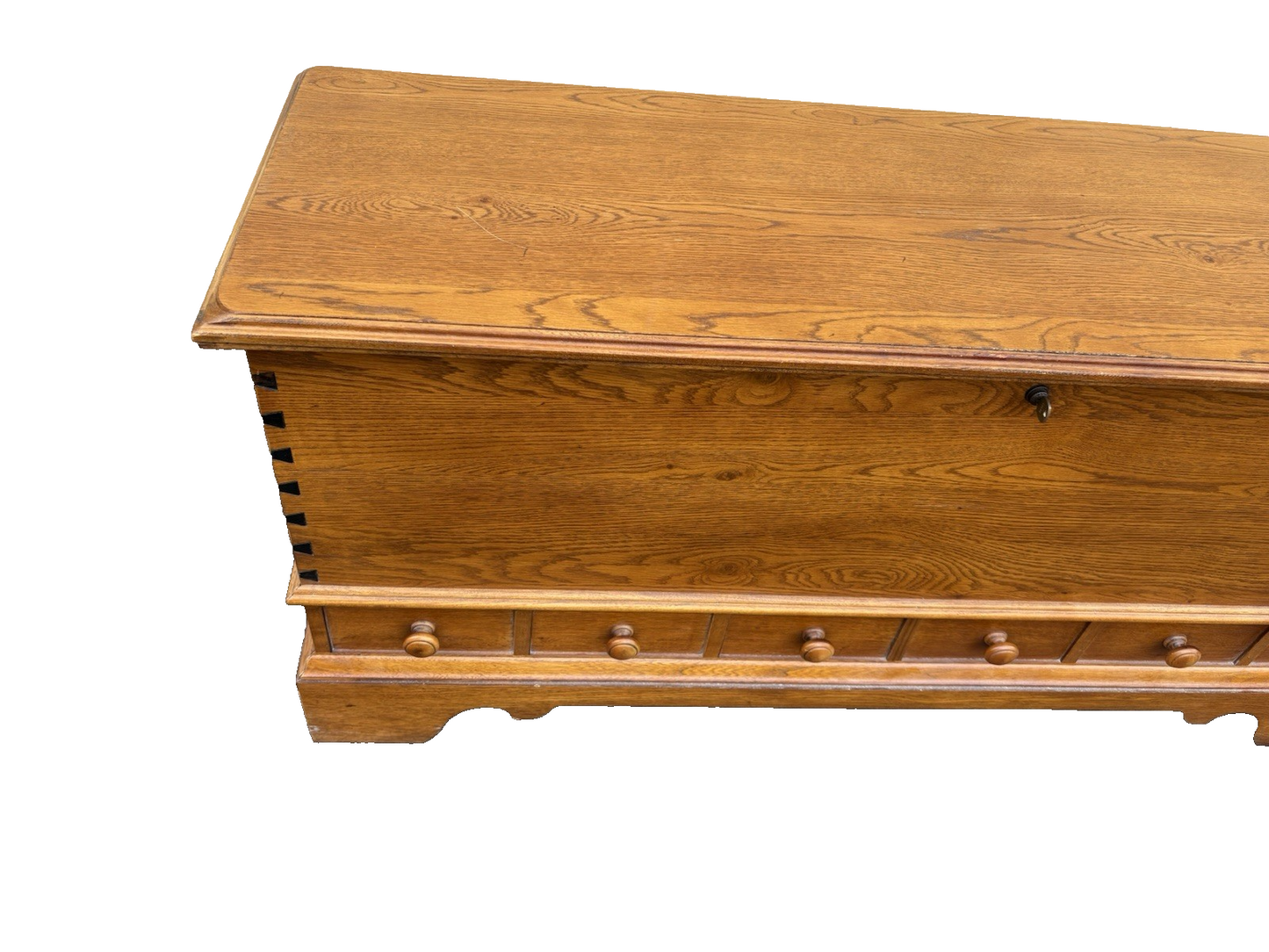 66663   Oak Dovetailed Blanket Storage Chest