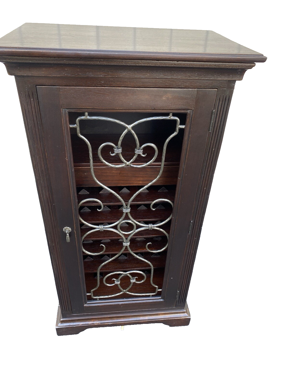 65899  SOUTH CONE Liqour Wine  Cabinet Storage Chest