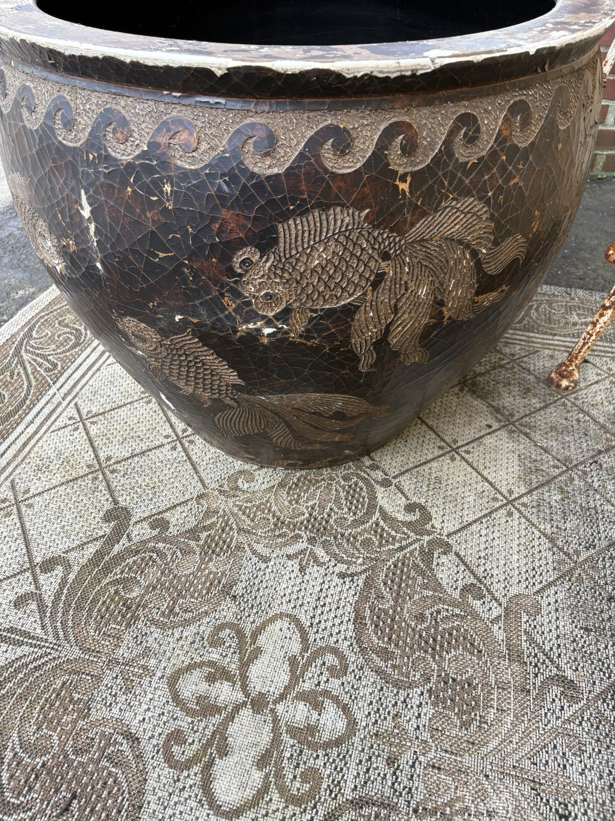 GARDEN HS:   MAITLAND SMITH Fish Ceramic Pottery Bowl