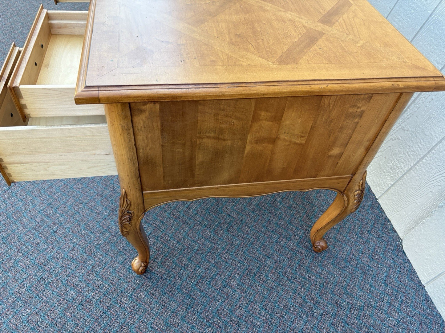 67158  Maple ETHAN ALLEN Executive Desk