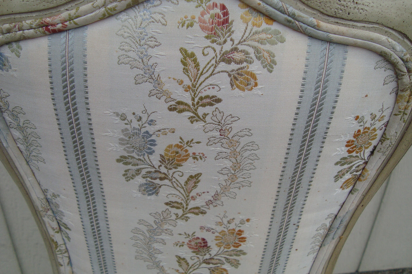 60853  Set 4 Romantic Shabby Dining Chairs