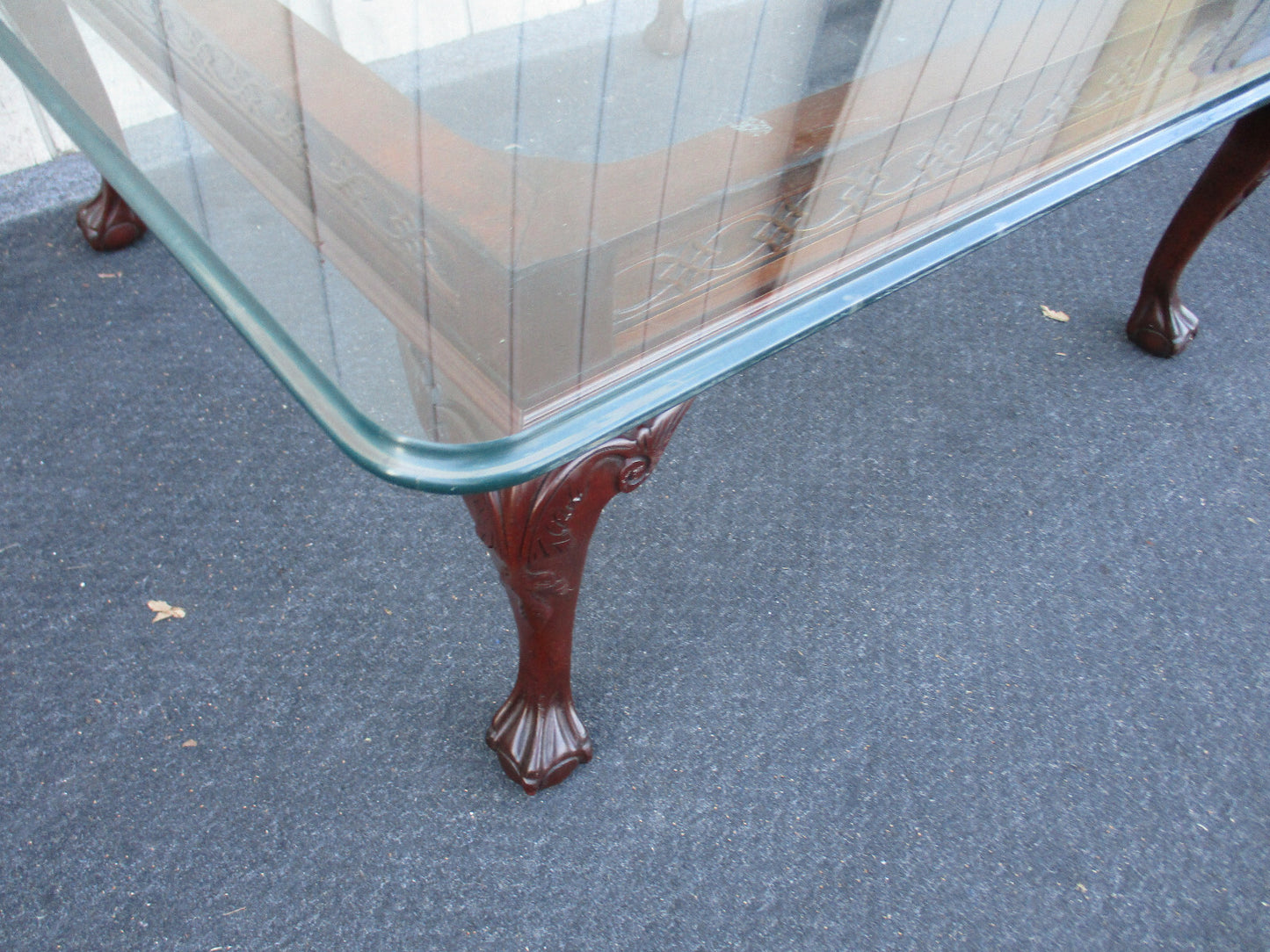 63903 Solid Mahogany Chippendale Glass Top Coffee Table Stand