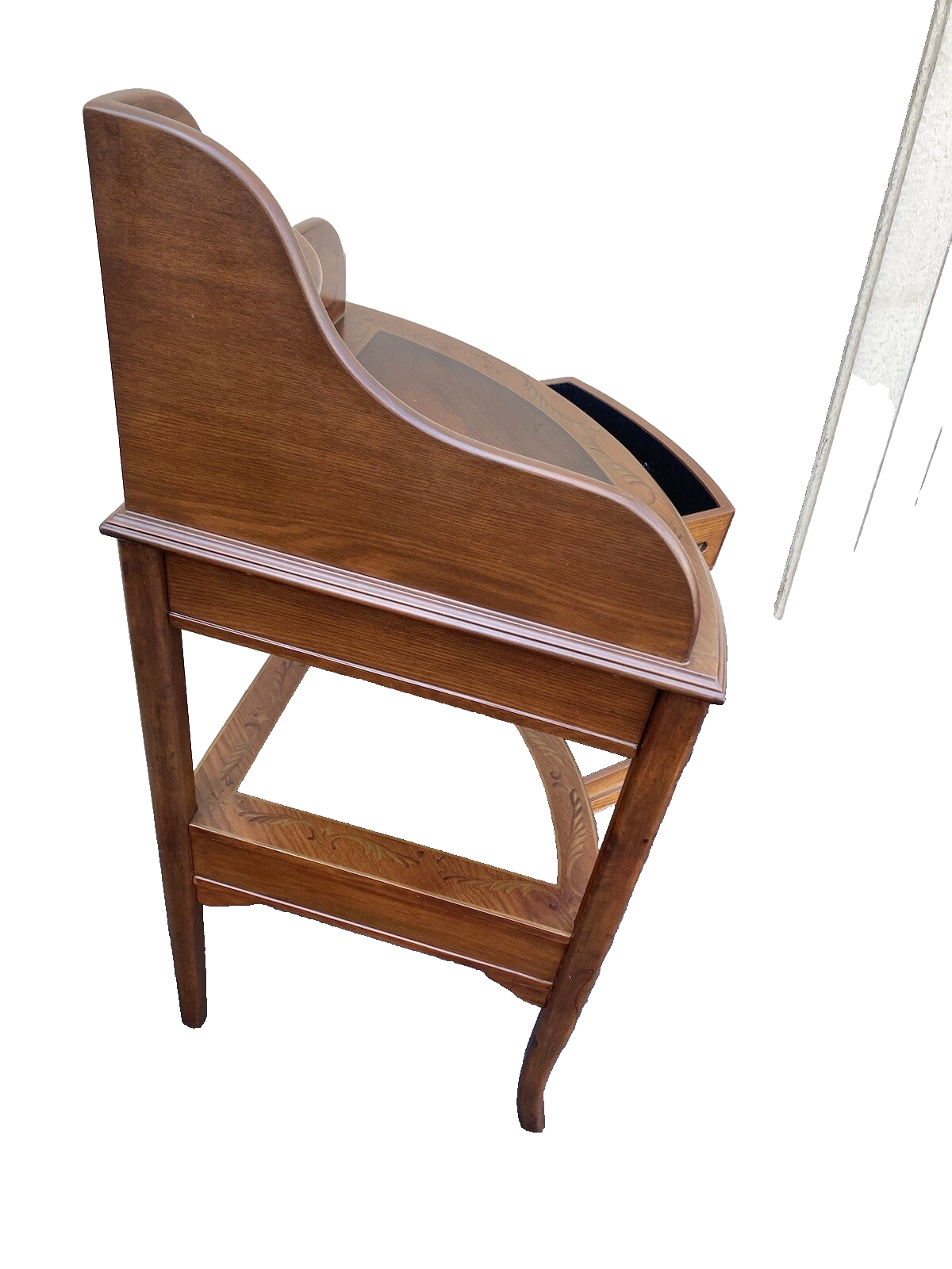 64642    Stenciled Corner Shelf Bookcase Curio Cabinet Etergie