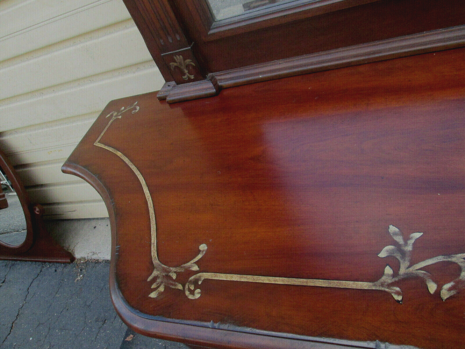 57287 LEXINGTON WAVERLY LARGE SIDEBOARD SERVER CABINET DRESSER W/ MIRROR