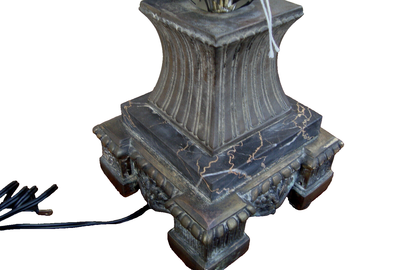 61657  Vintage Mid Century Modern Glass and Metal Table Lamp