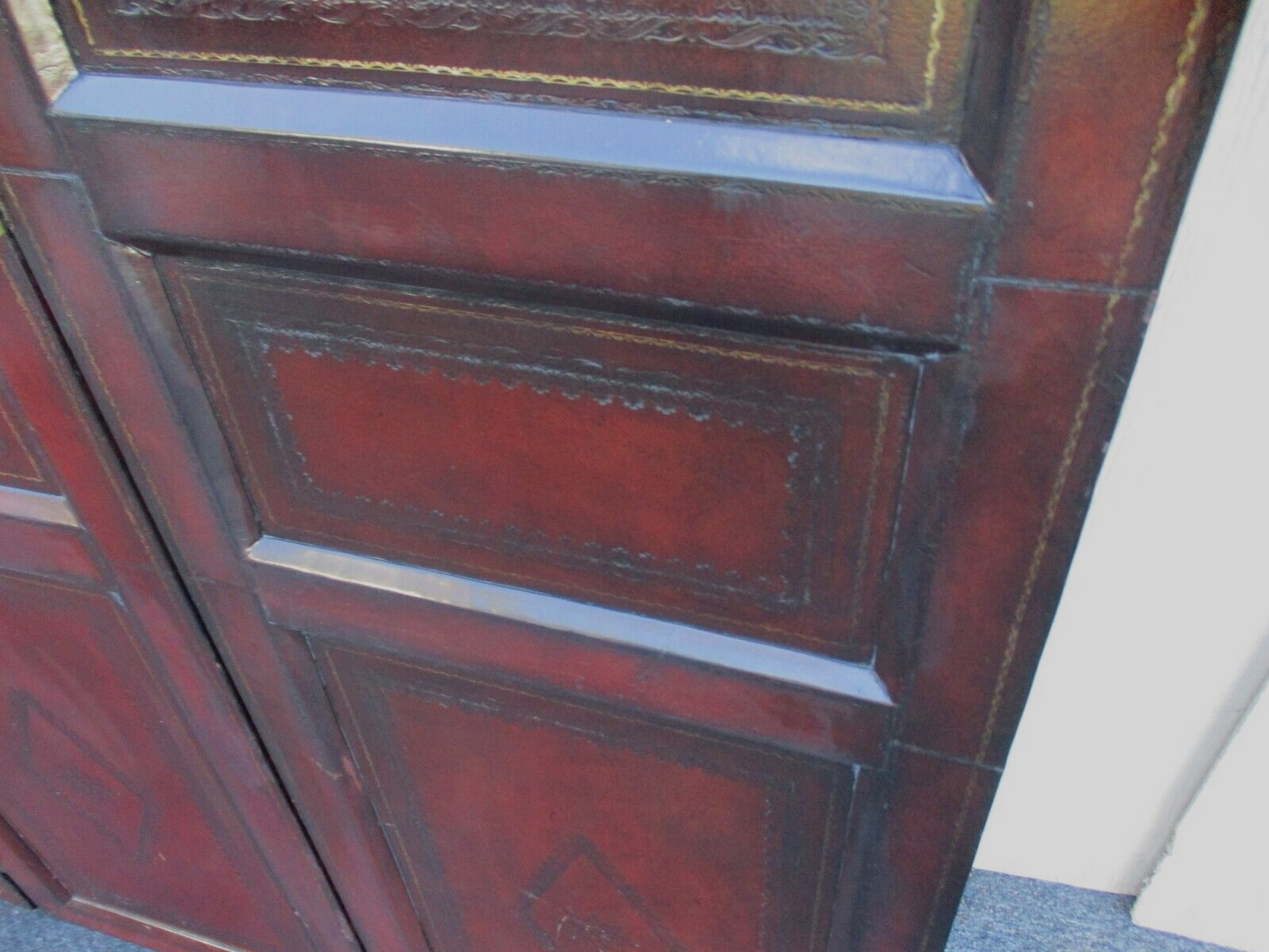 63755 QUALITY Leather Dressing Screen Room Divider