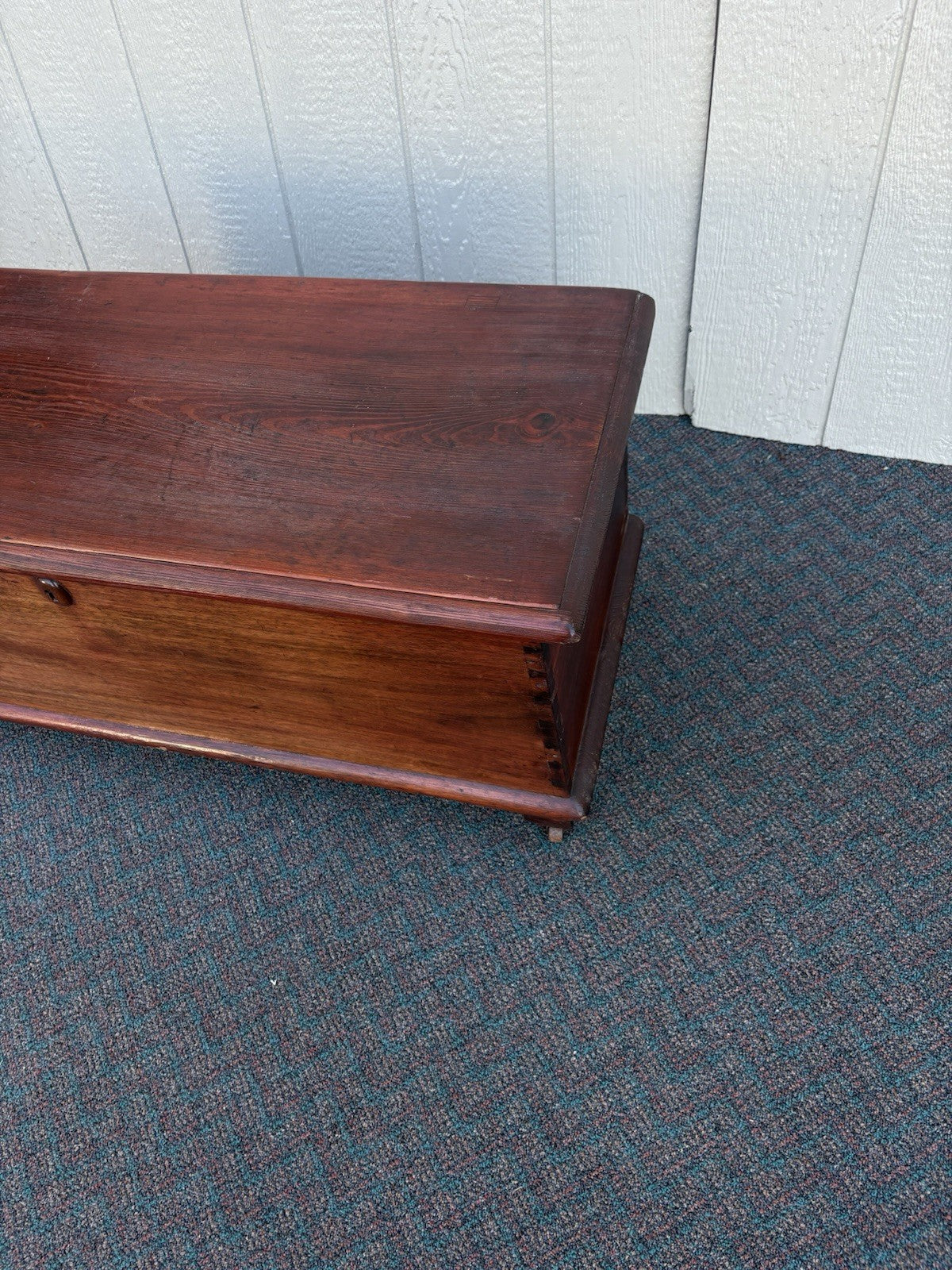 67016 Antique Primitive Storage Blanket Chest With Dovetailed Sides