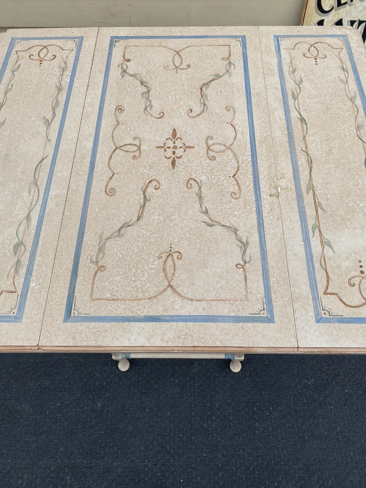 66040 Hand Painted Drop Leaf  Coffee /  End Table Stand