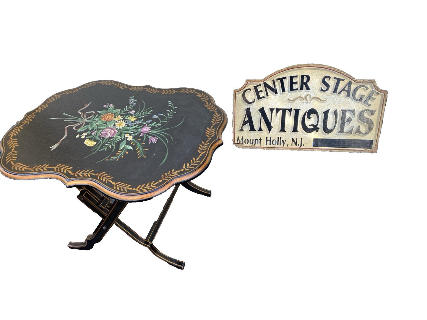 66458  Hand Made Decorator Tilt Top Table Stand   Table Top 24" x 31"W