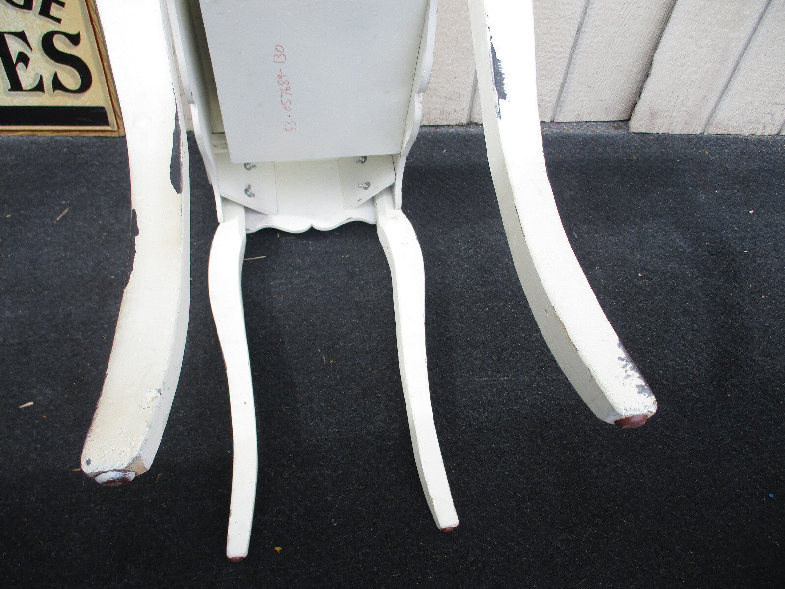 64249 Decorator White French Country Sofa Hall Table 