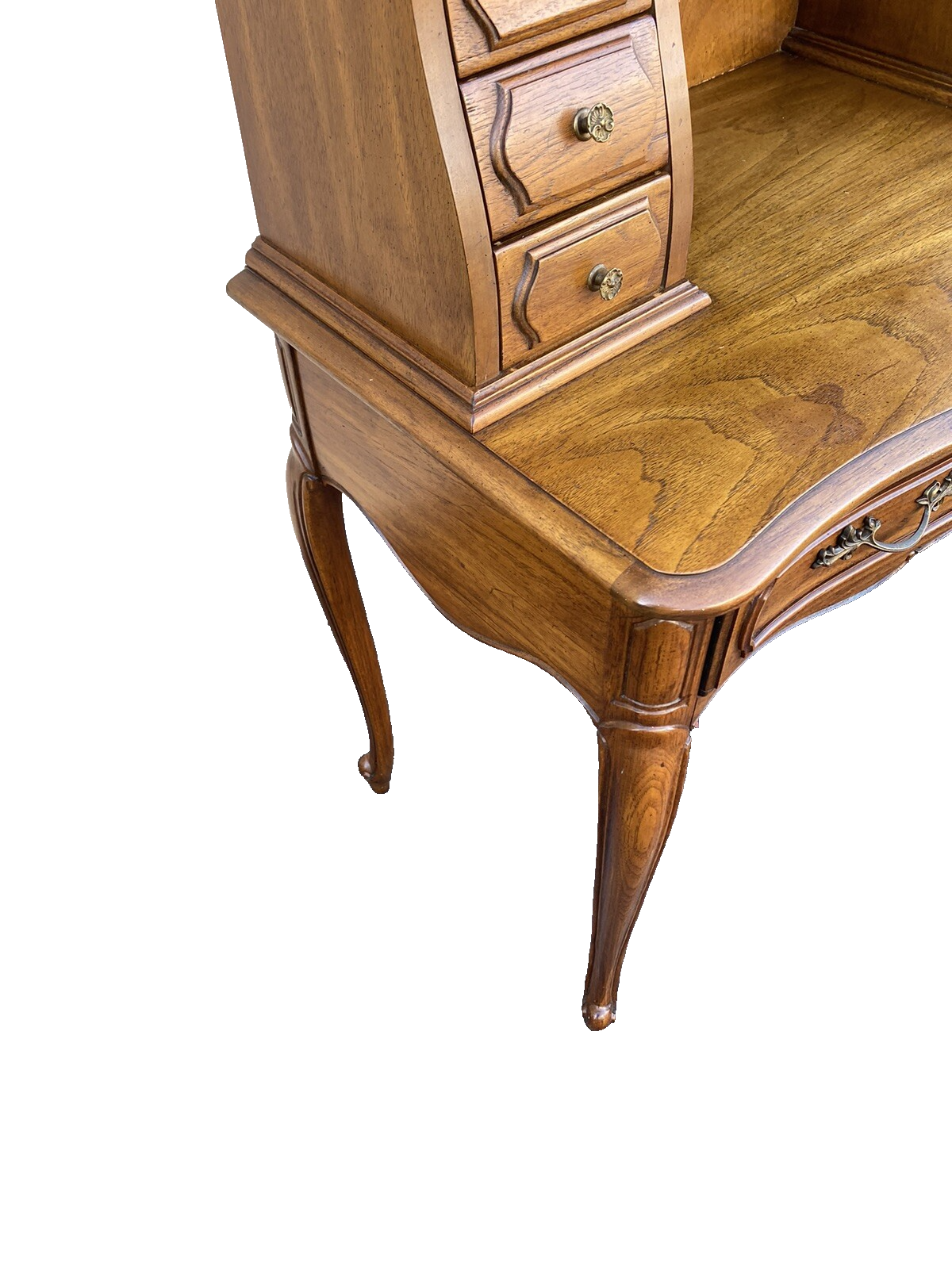 66017   THOMASVILLE Oak French Country W/ Bookcase Top