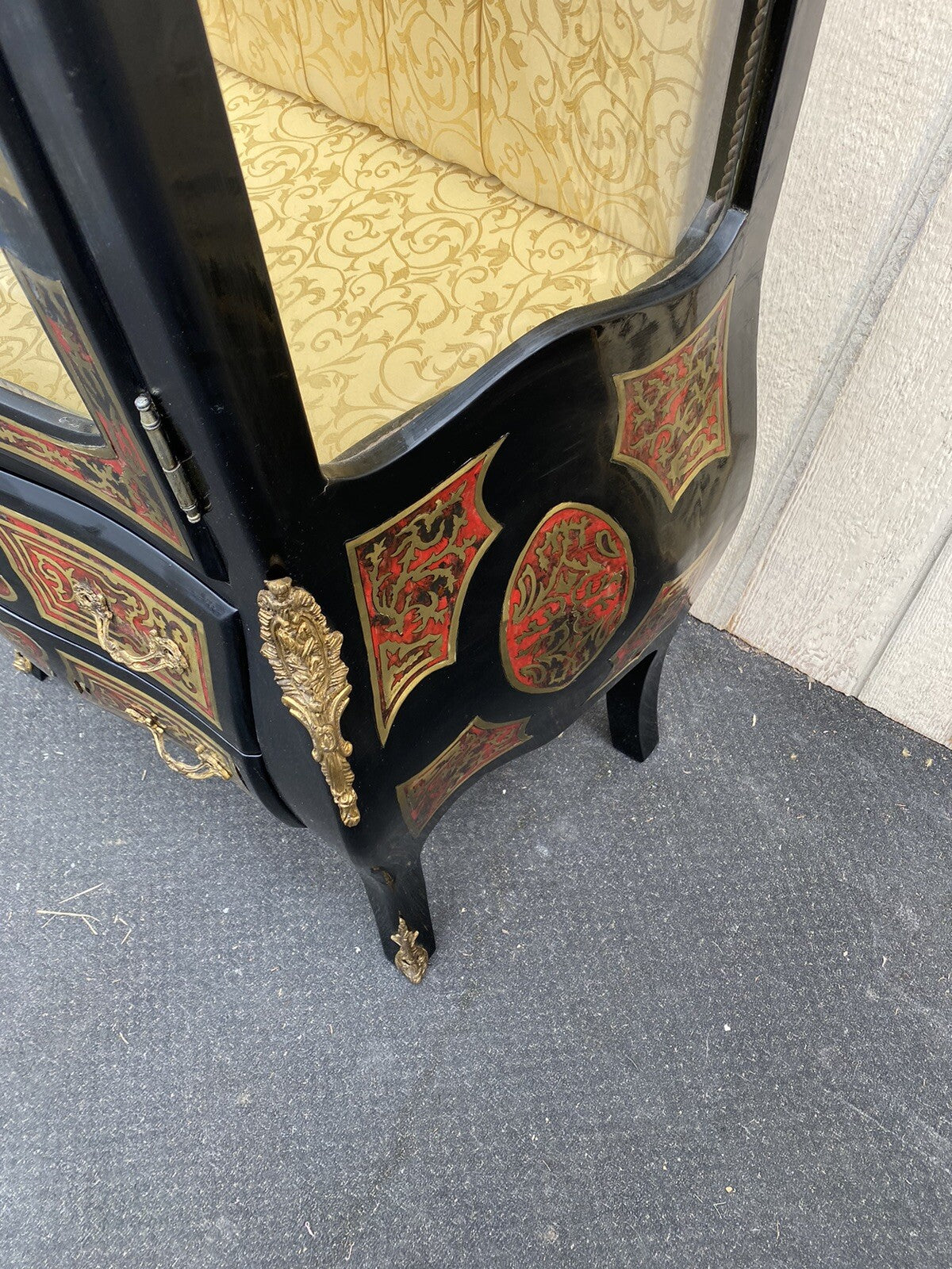 65346   Louis XV Glass Decorator Curio China Cabinet