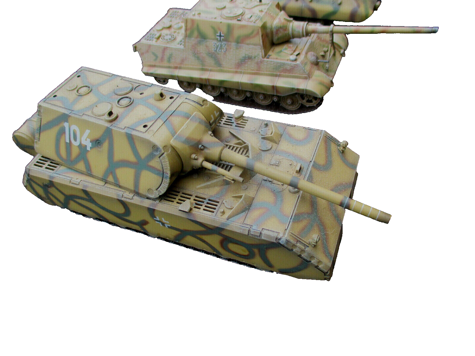 ES52 Dragon Armor Models WWII Collectible Model Grouping of 6 Military Tanks