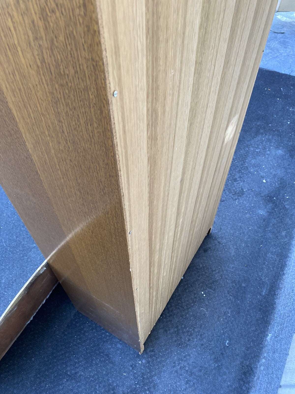 65281    Modern Bookcase Curio Cabinet