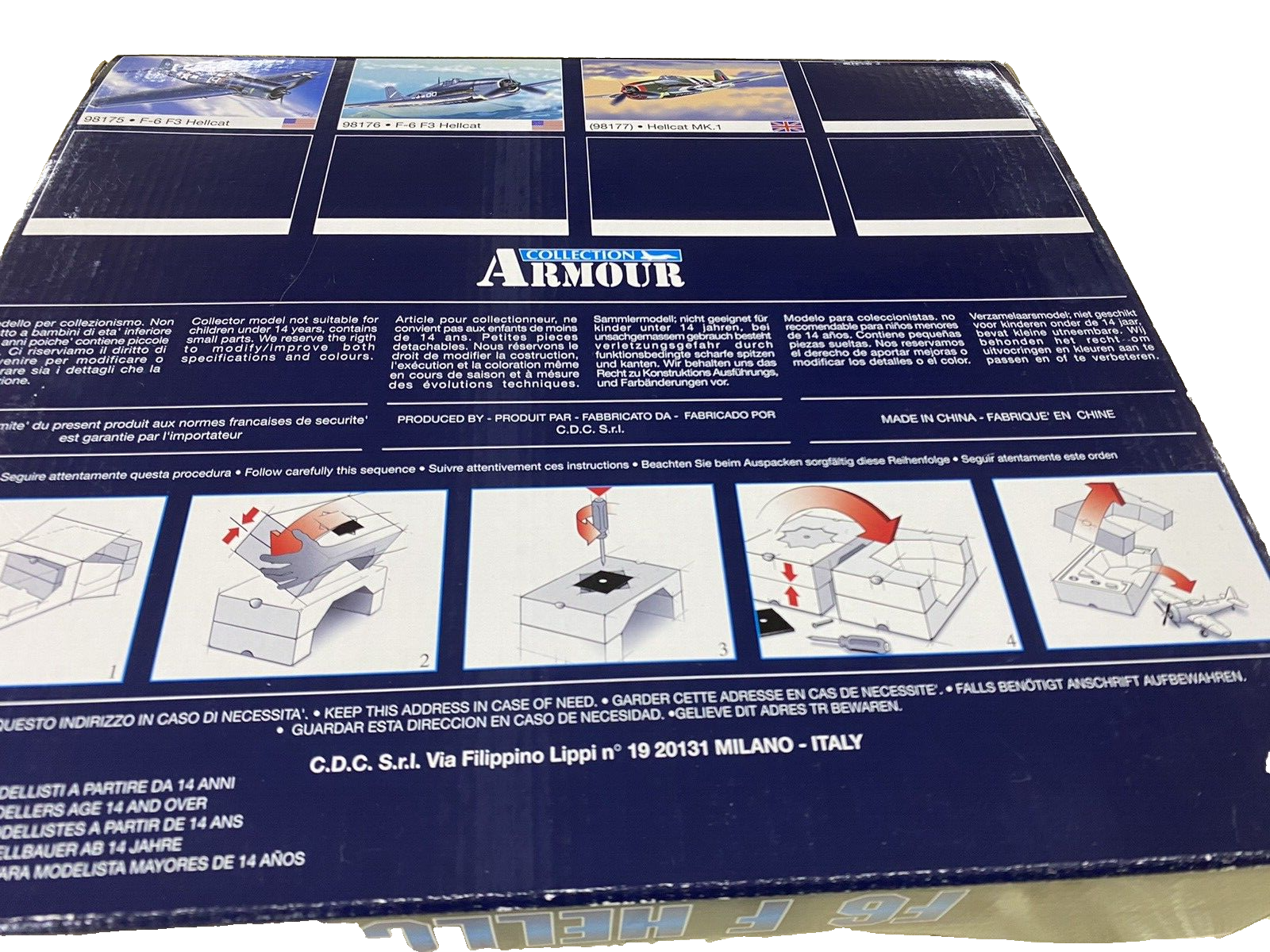 ES 309:  DIECAST ARMOURS Colllection F M 98174 U S NAVY WW II ACE F4F5 Hell CAT