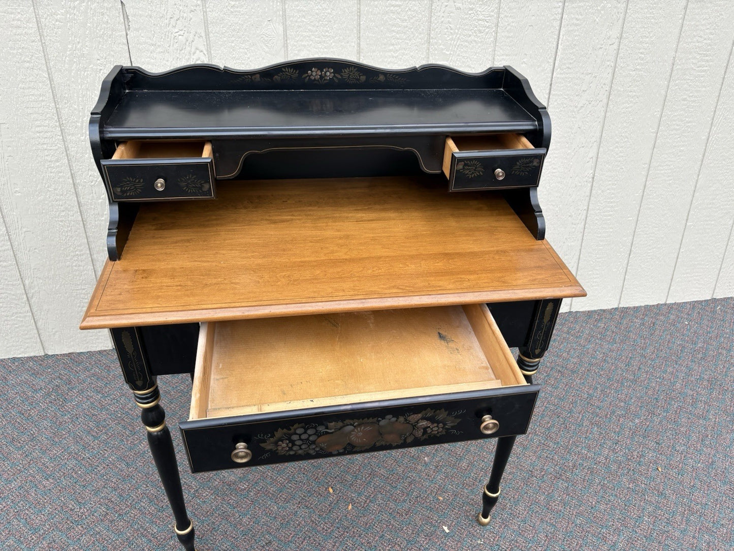 67129 ETHAN ALLEN Office Stenciled Office Desk