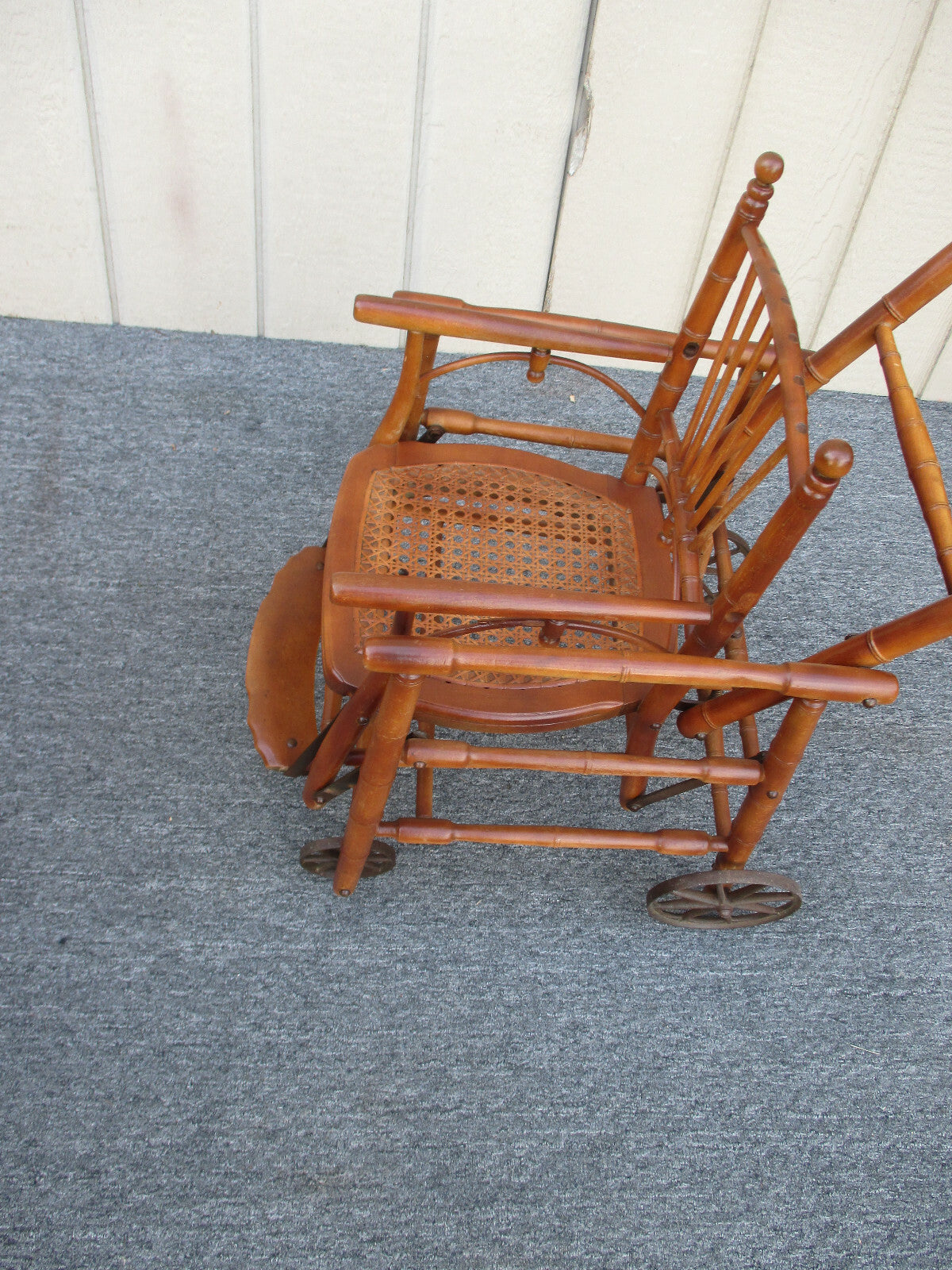 59162 ANTIQUE COLLAPSIBLE Child  HIGH CHAIR STROLLER