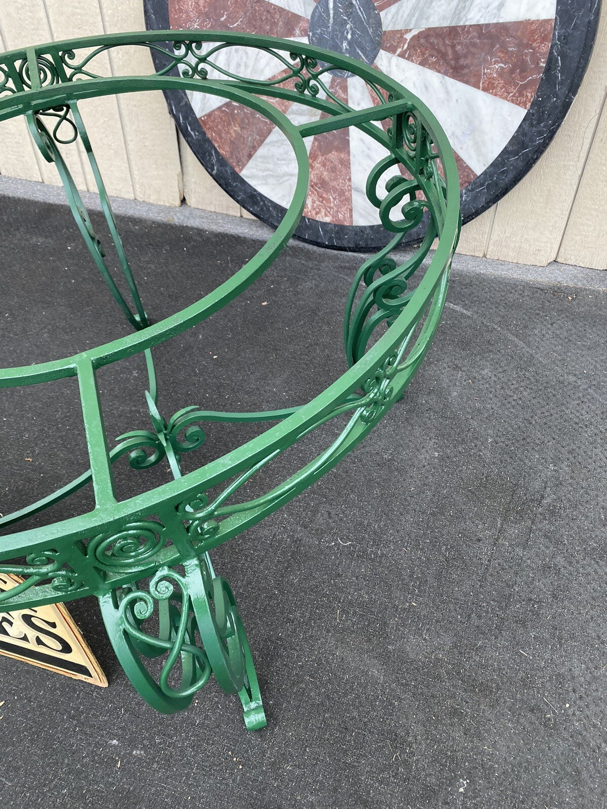 65987   Super Quality Round Marble Top Dining / Foyer  Table