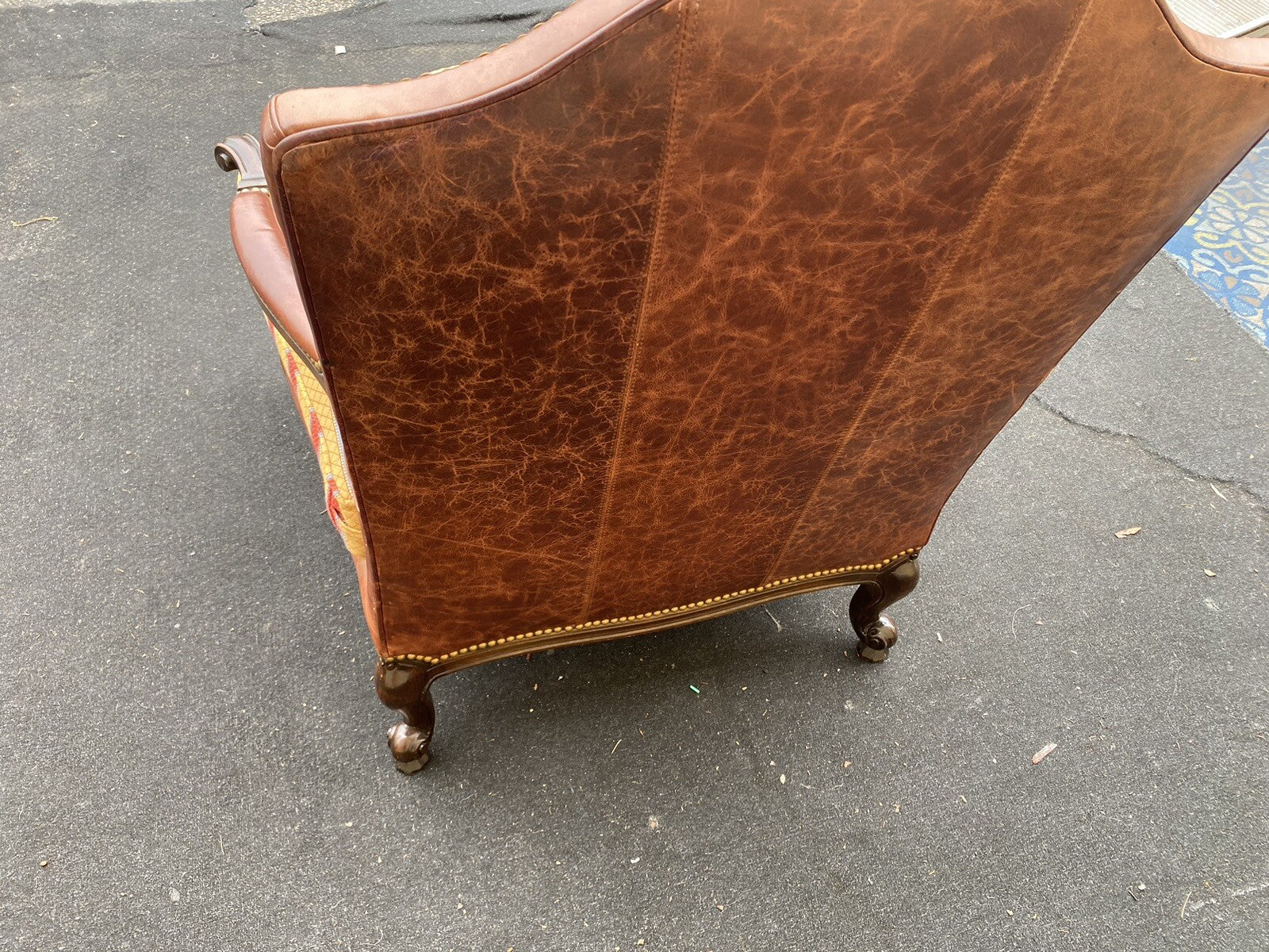 65785   Large TAYLOR KING Furniture  Leather   Armchair Chair