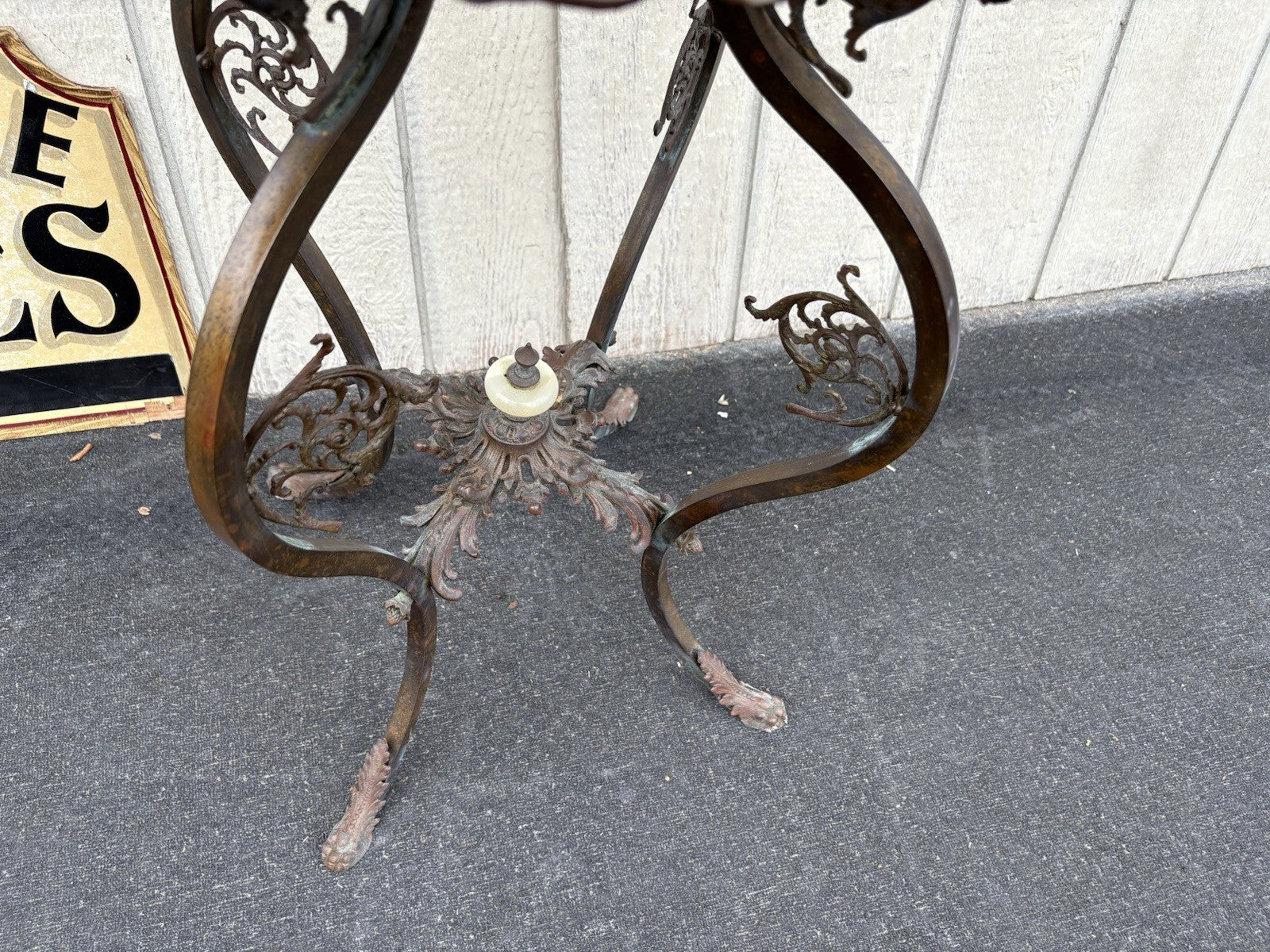 66828  Antique Victorian Marble Top Lamp Table Stand