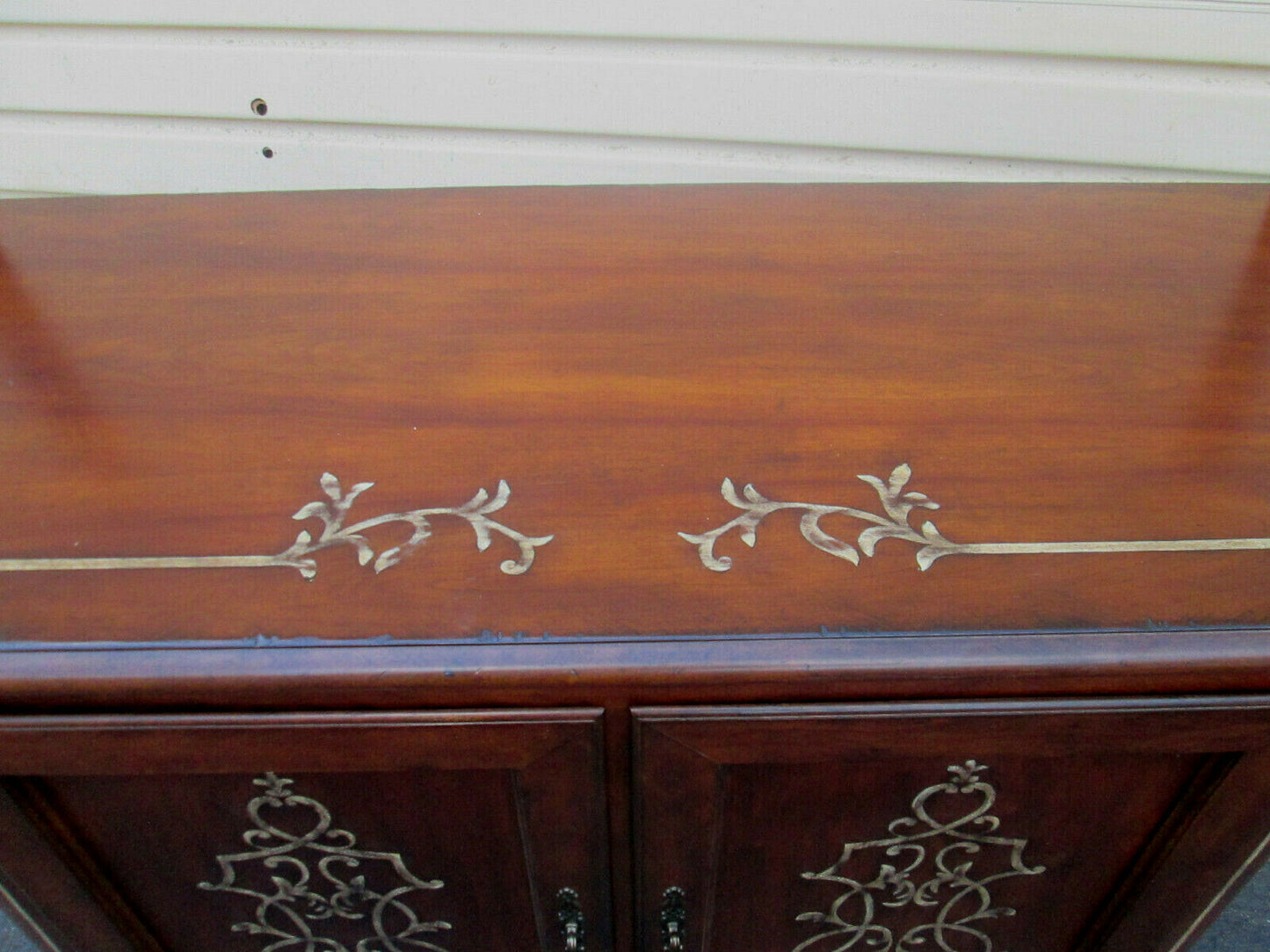 57287 LEXINGTON WAVERLY LARGE SIDEBOARD SERVER CABINET DRESSER W/ MIRROR