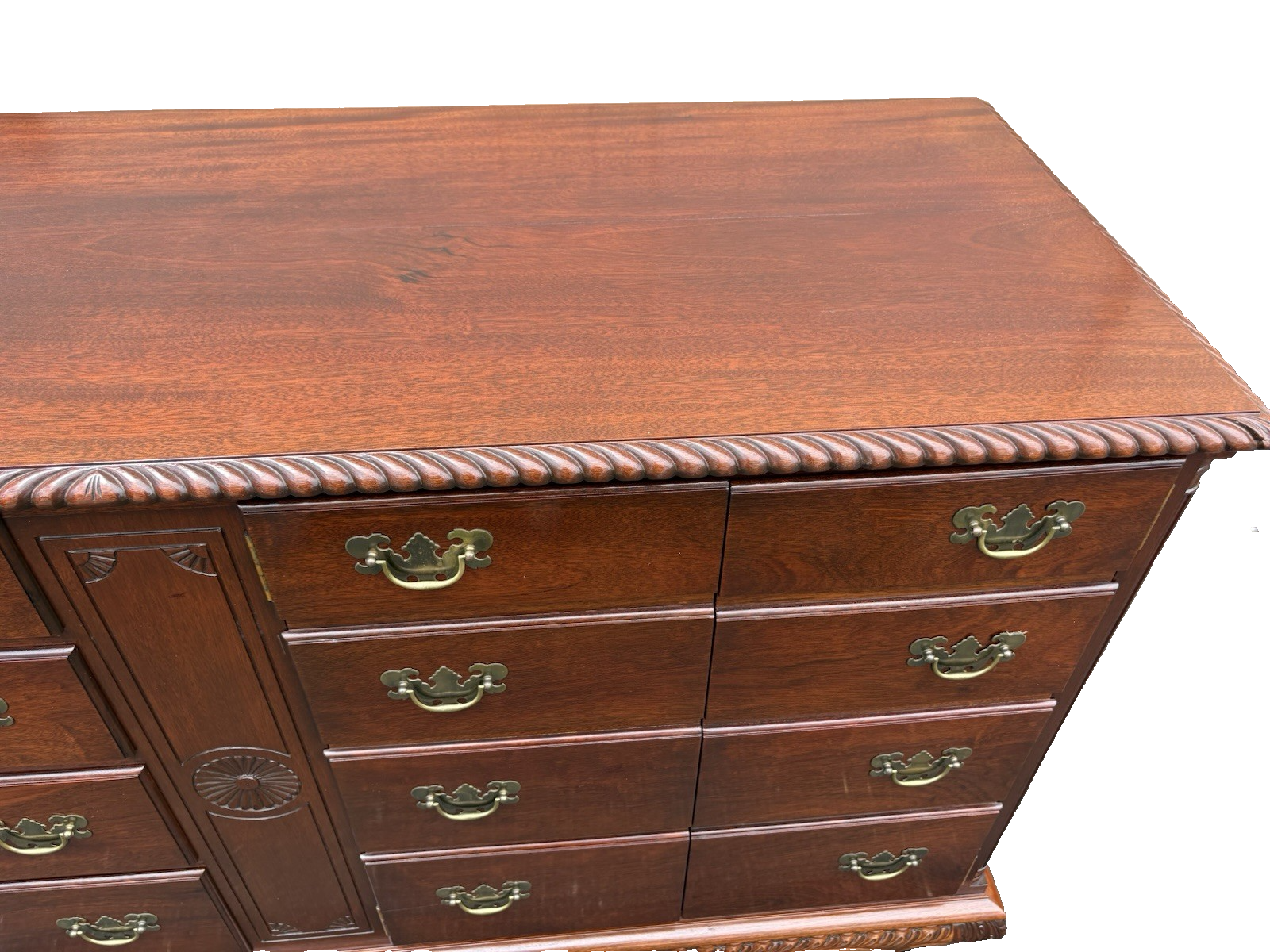 00001 Antique Mahogany Dresser Cabinet Chest