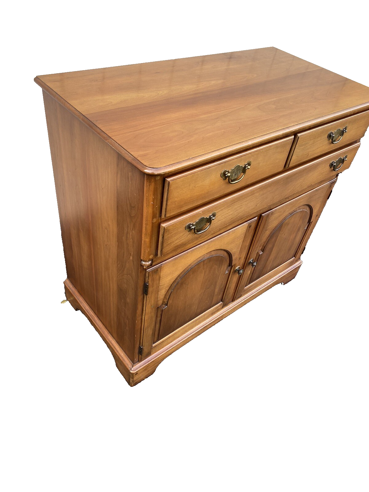 66132    Cherry Pennsylvania House Server Sideboard Cabinet