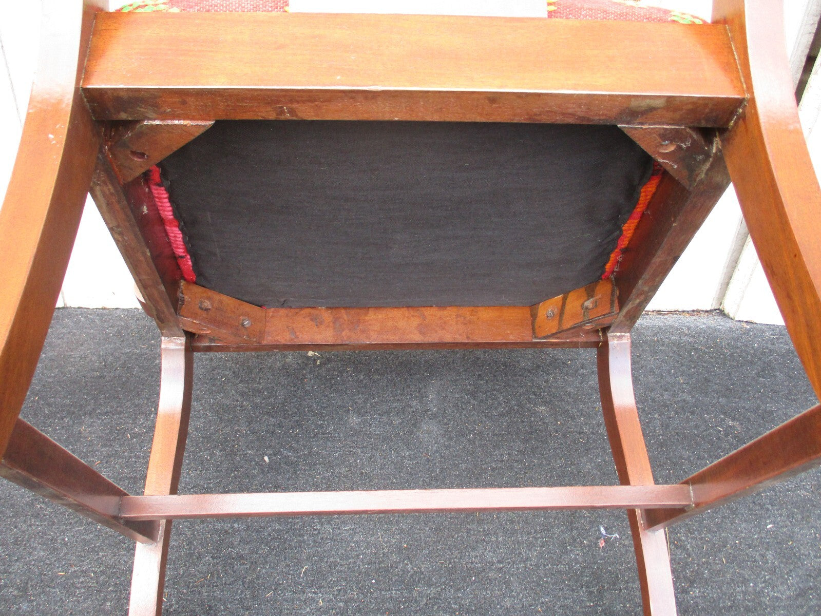 64103  Set 5 Antique Mahogany Dining Chairs Chair s