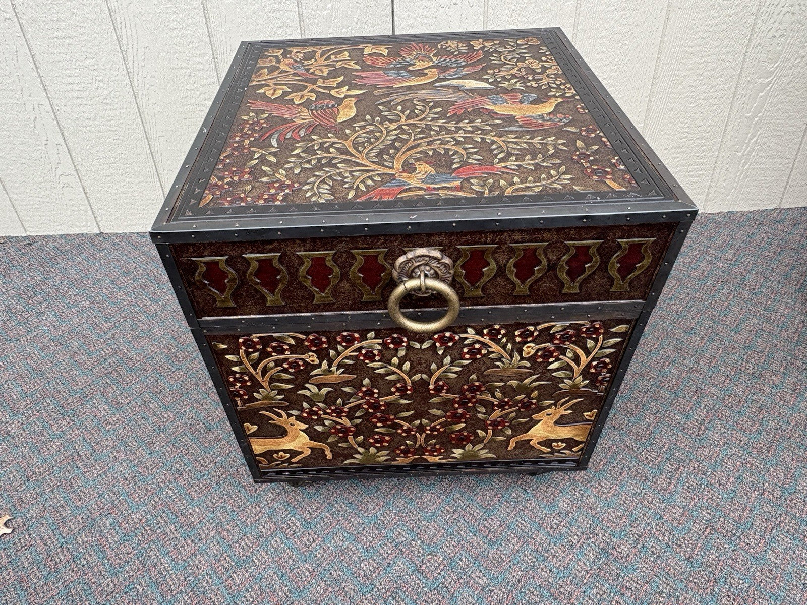 67174 Fancy Storage Trunk Cabinet with Bird Design