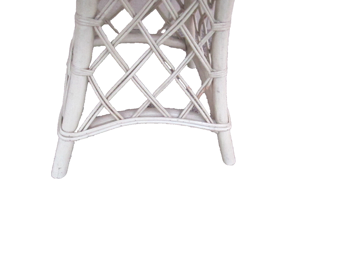 55219   Wicker Rattan Dining Kitchen Foyer Garden Table    42" Round Top 