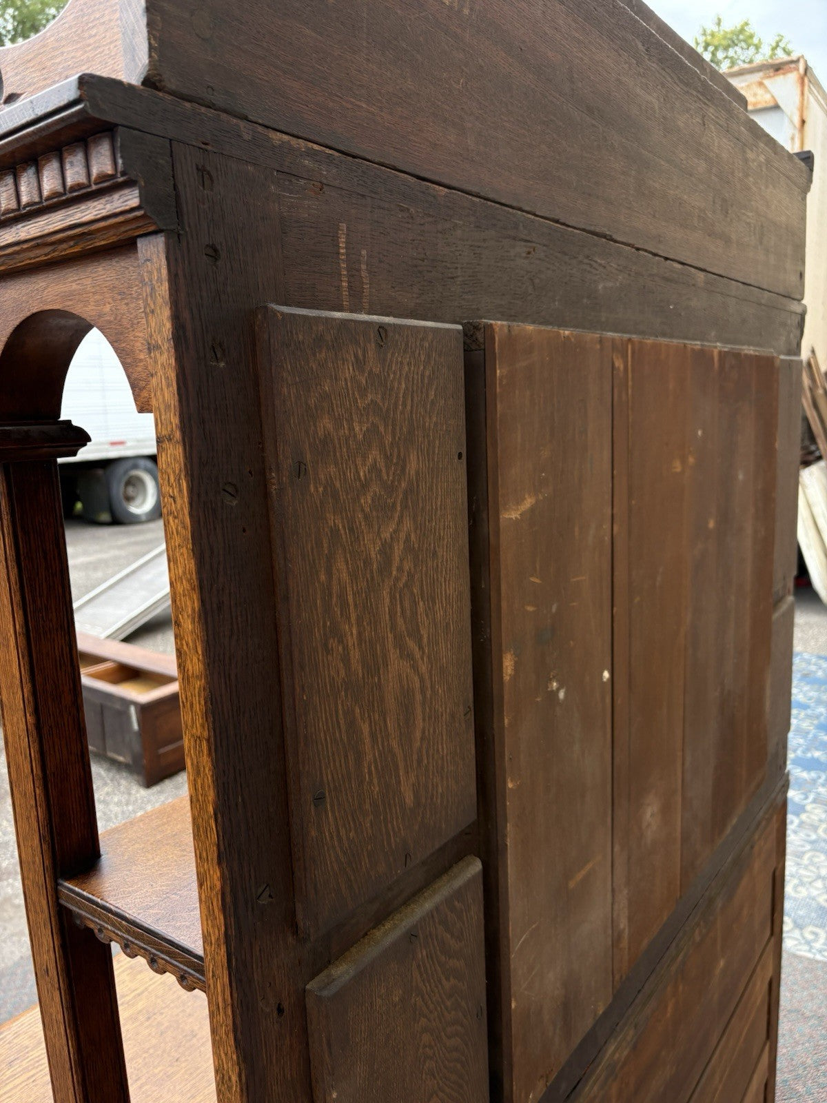 67026 Antique Victorian Oak Sideboard Buffet Cabinet